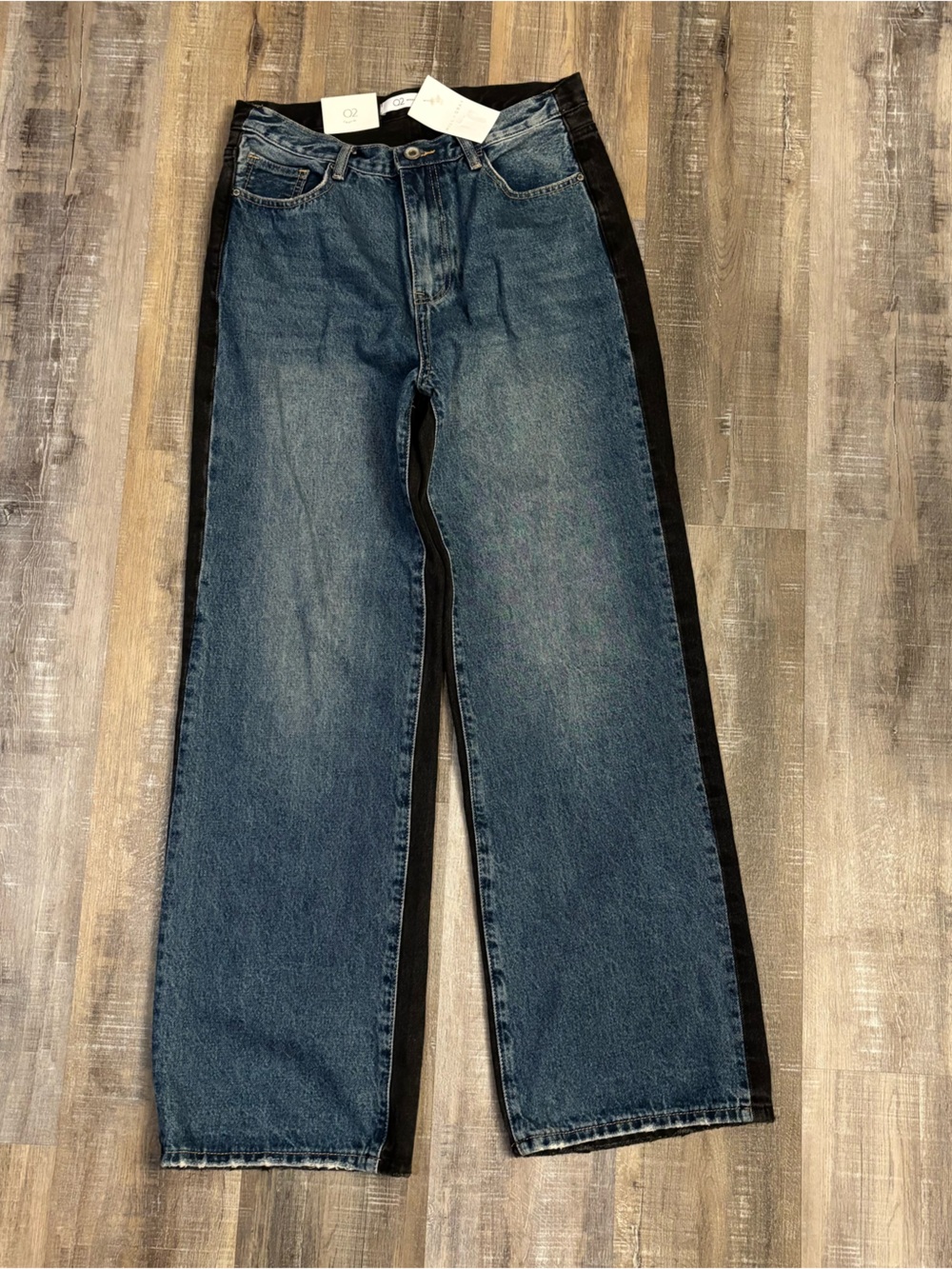Mill + Gray Avril Wide Leg Jeans Two Tone Blue Denim Front Black Back Sz L NWT